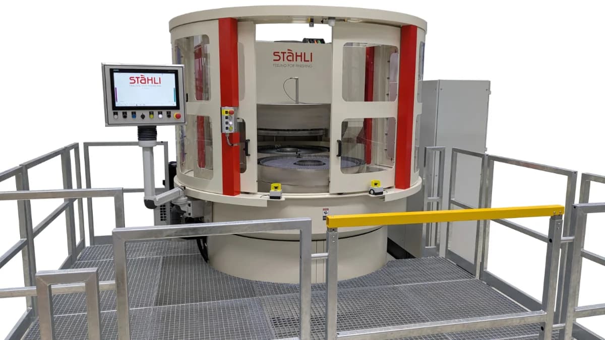 Stähli FH3-805 — крупногабаритная трёхдисковая машина плоского хонингования с кругами 860 мм