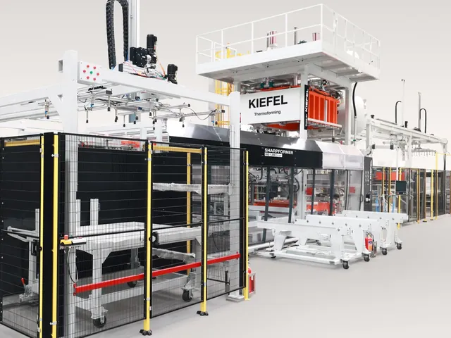 KIEFEL SHARPFORMER KID Smart 1.250 - official KIEFEL product image for thermoforming for refrigerator components