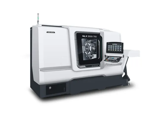 DMG MORI NLX 2500