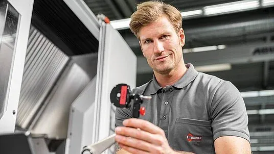 Remote Maintenance - Услуга удаленного обслуживания HERMLE