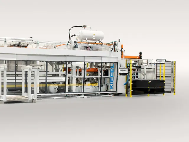 KIEFEL SHARPFORMER KID Speed 1.000 - official KIEFEL product image for thermoforming for refrigerator components